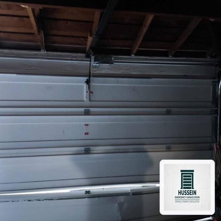 Hussein Emergency Garage Door in Cathcart, WA: Heavy-Duty Steel Section Strut & 11-Gauge Hinge Reinforcement - Cathcart, WA